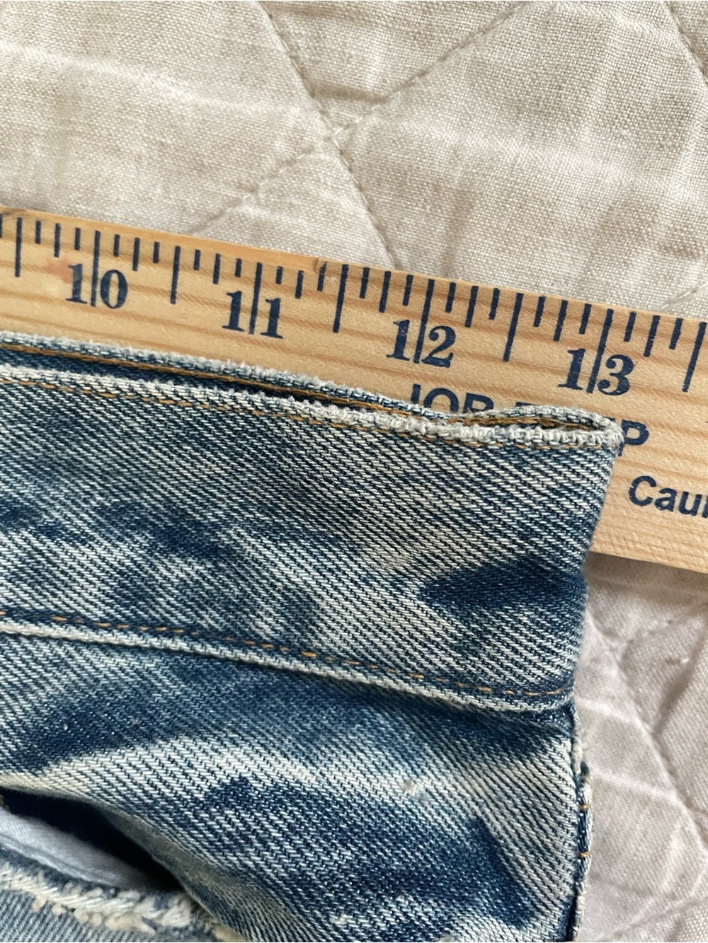 NEW Agolde Dee Denim
Shorts Ricochet Blue size 26
Jean Shorts NWT.   1 - Picture 9 of 11
